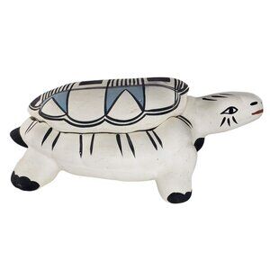 Irene H. Tigua Indian Turtle Lidded Figurine Pueblo Native American Pottery 1989